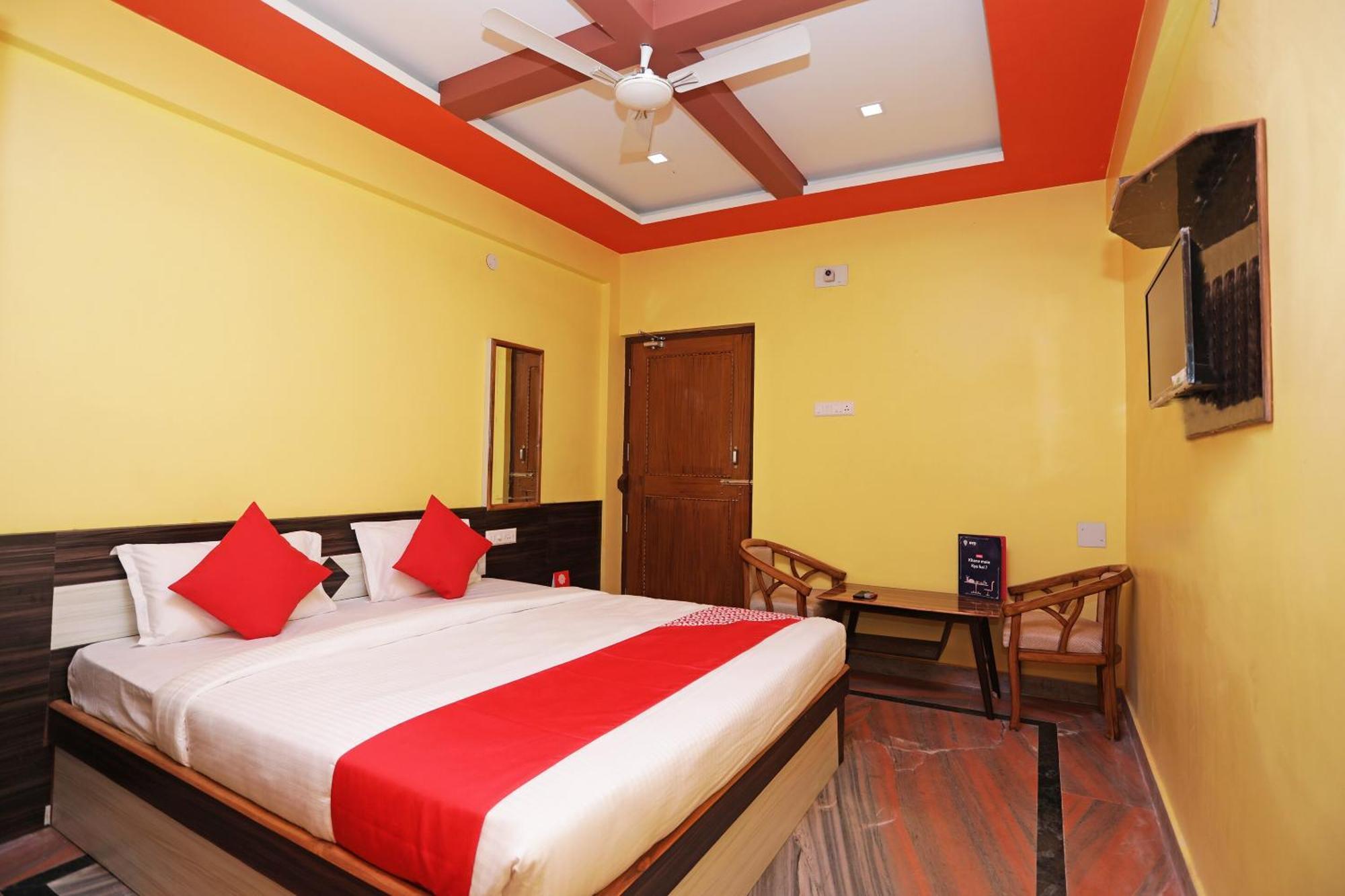 Collection O Hotel New Jasmine Urali Экстерьер фото